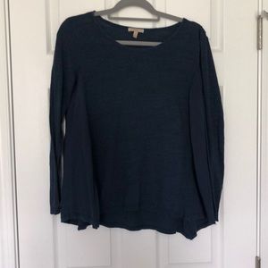 Long sleeve top